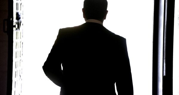 Μεταξύ κακών