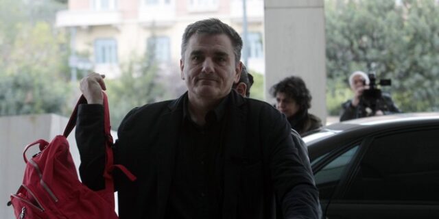 Ξανά στην πρώτη γραμμή της διαπραγμάτευσης δημοσιονομικά και ασφαλιστικό