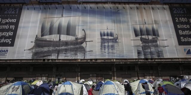 Πιέζει για τις ροές από την Τουρκία η κυβέρνηση