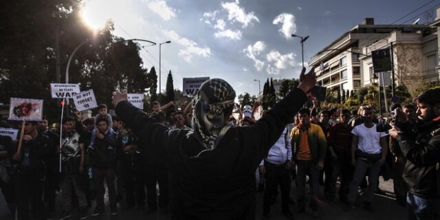 Φαντάρος τιμωρήθηκε γιατί έλαβε μέρος σε αντιρατσιστικό συλλαλητήριο