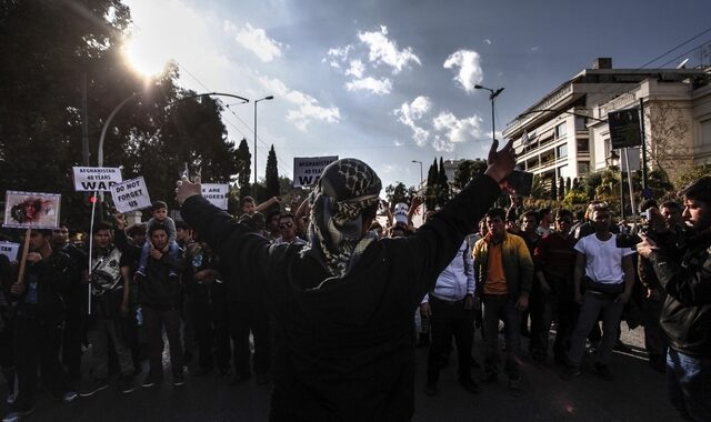 Φαντάρος τιμωρήθηκε γιατί έλαβε μέρος σε αντιρατσιστικό συλλαλητήριο