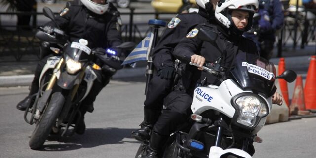 Έφοδοι της Οικονομικής Αστυνομίας στη Β. Ελλάδα για παράνομο στοιχηματισμό