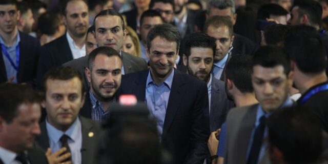 Αυτό που θέλει ο Μητσοτάκης από τις γυναίκες
