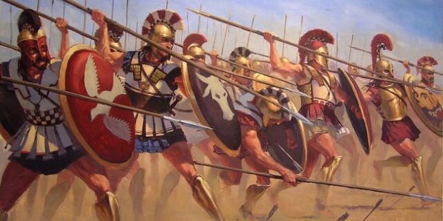 Μηχανή του Χρόνου: Ιερός λόχος, η θρυλική στρατιά ομοφυλόφιλων εραστών που κατατρόπωσε τους Σπαρτιάτες