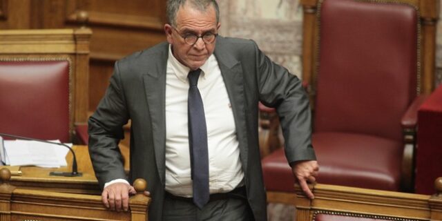 Στο νοσοκομείο ο Μουζάλας