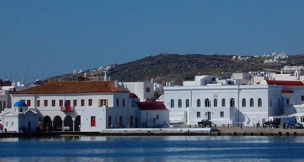 Μύκονος: Συνελήφθη υπάλληλος για δωροληψία