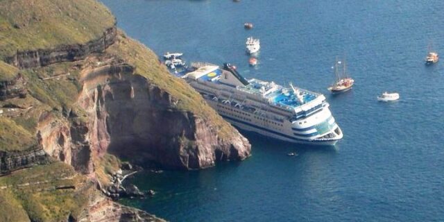 Sea Diamond 9 χρόνια μετά: Μια τοξική βόμβα στο βυθό της Σαντορίνης