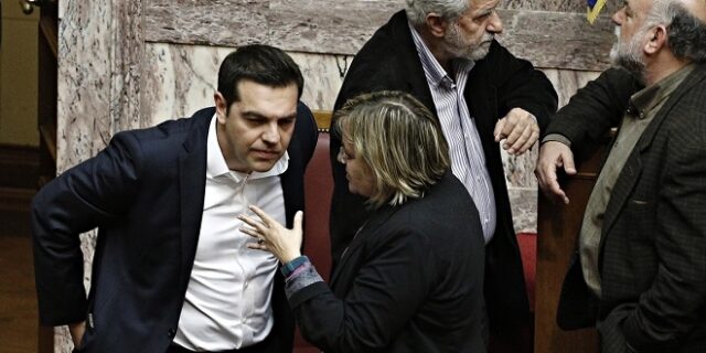 Βουλή: Διαφοροποιήθηκαν Τασία και Κατριβάνου στο προσφυγικό