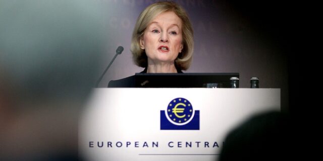 Νουί: Η τραπεζική κρίση στην Ελλάδα οφείλεται σε πολιτικά γεγονότα