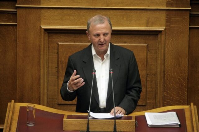 Κυβίστηση σε χρόνο ρεκόρ! Ο Σάκης Παπαδόπουλος απείλησε με παραίτηση για τον ΦΠΑ και το πήρε πίσω