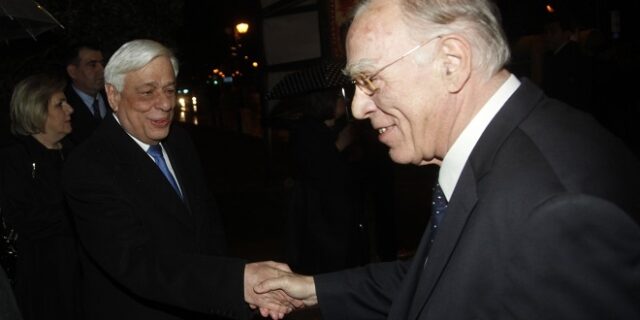Πόρτα Παυλόπουλου σε Λεβέντη για το Συμβούλιο Αρχηγών