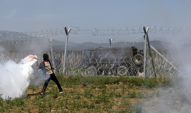 Ειδομένη: Η ΠΓΔΜ έβγαλε τεθωρακισμένα στα σύνορα