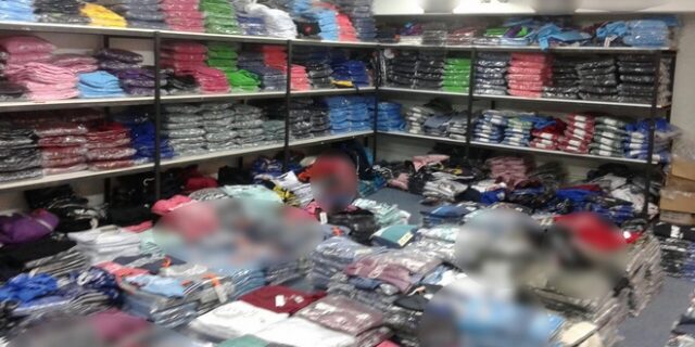 Θα πλημμύριζαν την αγορά με 20.000 ‘μαϊμού’ ρούχα