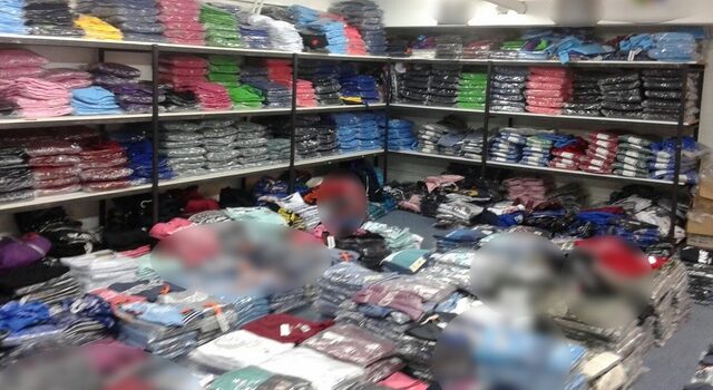 Θα πλημμύριζαν την αγορά με 20.000 ‘μαϊμού’ ρούχα