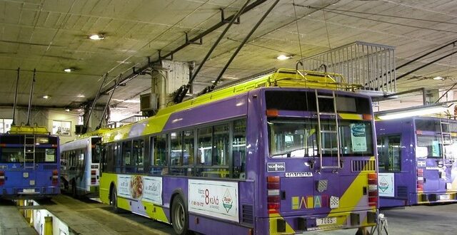 Στάση εργασίας την Τετάρτη στα τρόλεϊ, 24ωρη απεργία την Πέμπτη τα ταξί