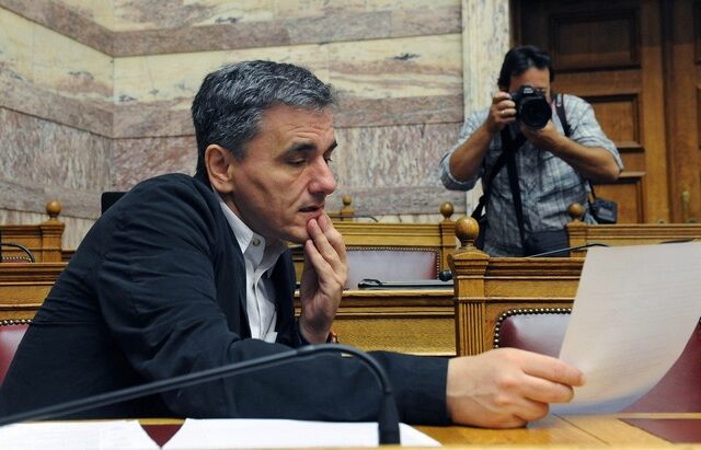 ‘Κοκτέιλ’ φόρων στο τραπέζι της διαπραγμάτευσης