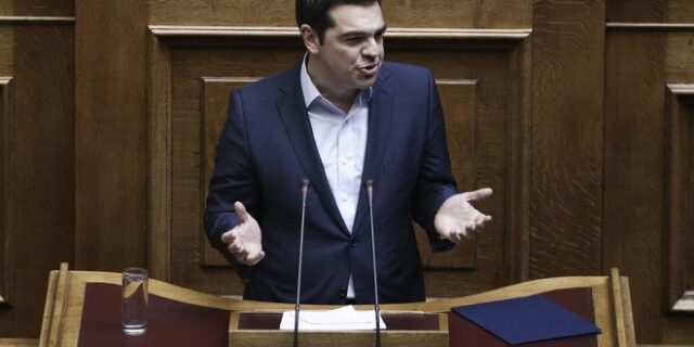 Τσίπρας: Δεν θα αφήσουμε να μας στηρίξουν ποτέ οι νταβατζήδες των ΜΜΕ