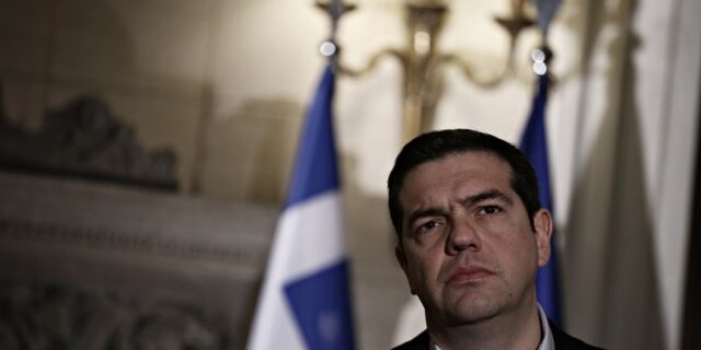 ‘Ανάσταση’ σε οικονομία και προσφυγικό στοχεύει το Μαξίμου