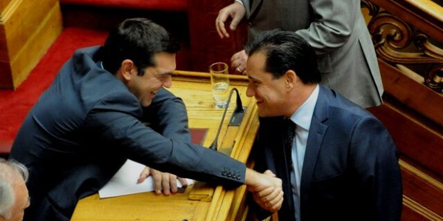 ΣΥΡΙΖΑ εναντίον Άδωνι για το ‘εγκώμιο’ σε Παπασταύρου