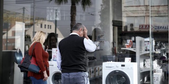 Ηλεκτρονική Αθηνών: Εργαζόμενοι διέκοψαν τη Συνέντευξη Τύπου
