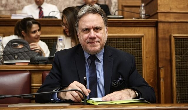 Ασφαλιστικό: Έντονη αντιπαράθεση κυβέρνησης – αντιπολίτευσης