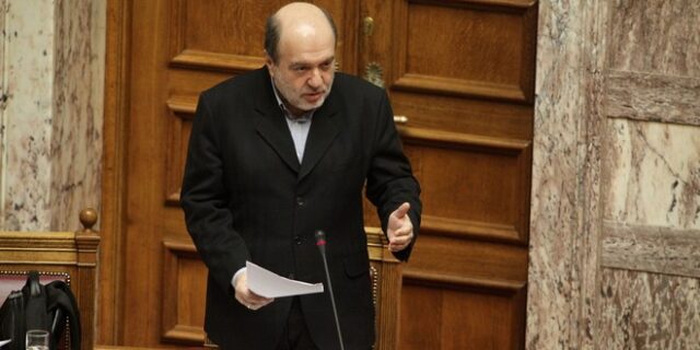 Αλεξιάδης: Δίνουμε αγώνα για την κοινωνία