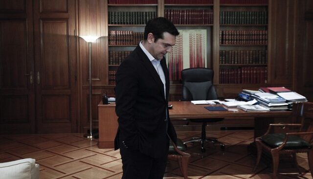 Τετραήμερο ‘φωτιά’ για την κυβέρνηση