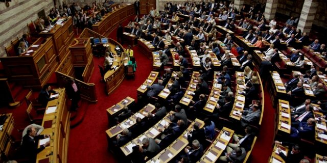 LΙVE εικόνα: Ξεκίνησε η συζήτηση για το πολυνομοσχέδιο στη Βουλή