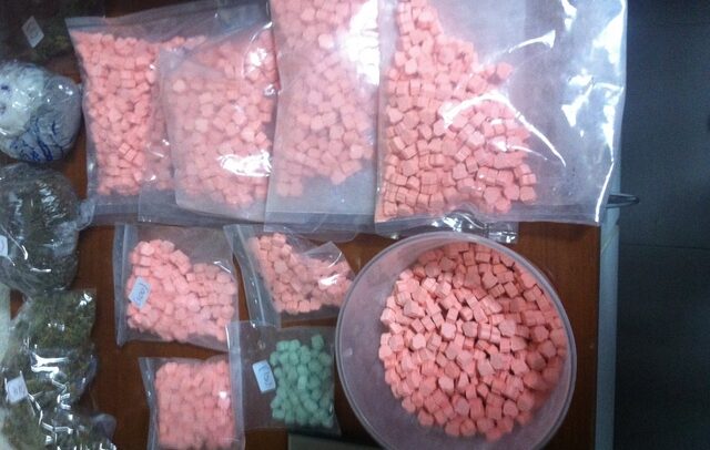 Έφερνε μεθαμφεταμίνες και Ecstasy ταχυδρομικά από την Ολλανδία