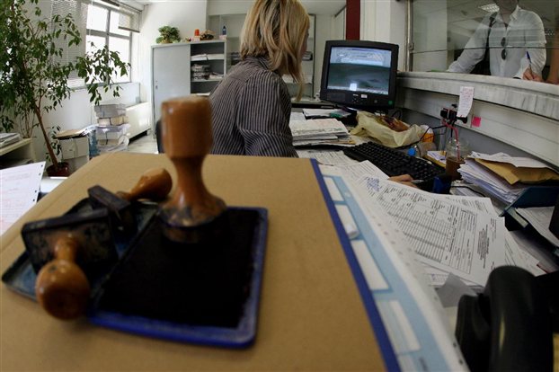 Από Ιούλιο, μηνιαία ραντεβού με την εφορία