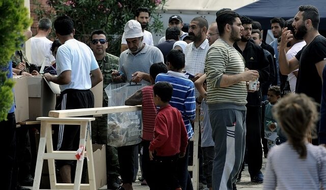 Περισσότεροι από 1.000 πρόσφυγες μεταφέρθηκαν σήμερα από Ειδομένη