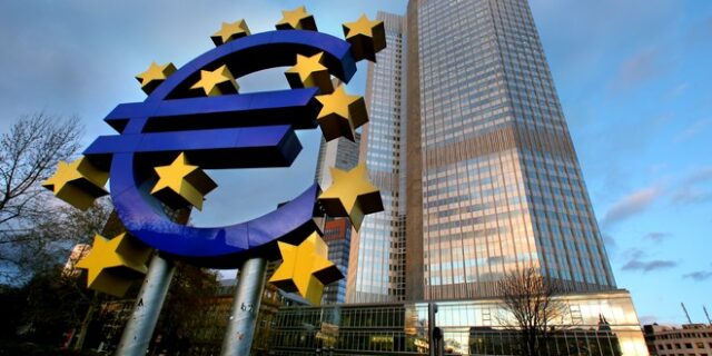 ΕΚΤ: Ανοίγει ο δρόμος για την αποδοχή των ελληνικών ομολόγων από τις τράπεζες