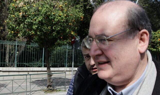 Φίλης: Τα θρηκευτικά δεν εξαφανίζονται διότι προστατεύονται από το ιερό πνεύμα του μαθήματος