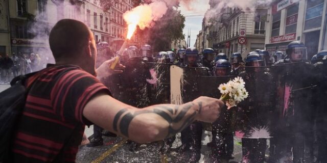 Ο ΣΥΡΙΖΑ χαιρετίζει τον αγώνα του γαλλικού λαού εναντίον του εργασιακού νόμου