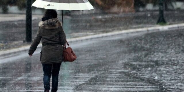 Βροχές και πτώση της θερμοκρασίας την Τρίτη