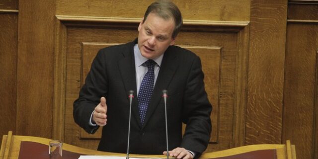 Σφαίρες και απειλητικό σημείωμα στο γραφείο του Κώστα Καραμανλή του νεότερου