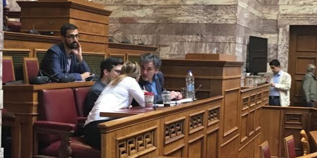 Η μοναξιά του Τσακαλώτου