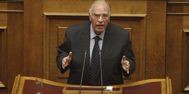 Λεβέντης σε Βούτση: ‘Μόνο σε μένα βαράς την καραμούζα’