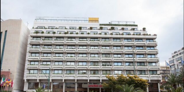 Λουκέτο στο Ledra Athens. Ταμπουρώνονται μέσα οι εργαζόμενοι