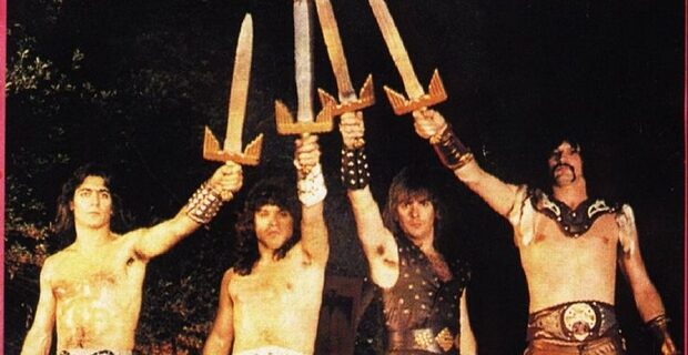Οι Manowar κρεμάνε τα σπαθιά τους