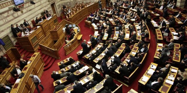 Συζήτηση στη Βουλή για το ασφαλιστικό. LIVE EIKONA