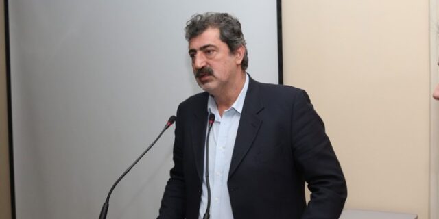 Πολάκης: Δεν τα βρίσκανε στη μίζα για την προμήθεια των ασθενοφόρων