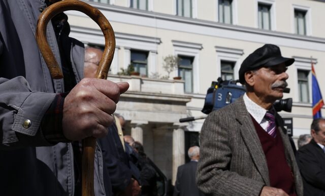 Κοινωνικό μέρισμα 2018: Μέχρι την Παρασκευή τα χρήματα σε όσους υποβάλουν αίτηση ως τα μεσάνυχτα της Τρίτης