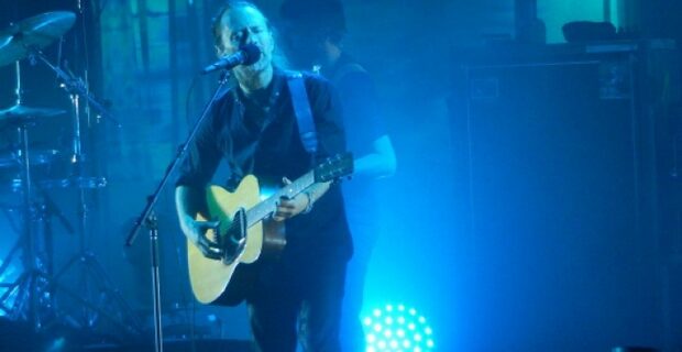 Παρίσι, 2016: Όταν οι Radiohead αγάπησαν ξανά το στοιχειωμένο ‘Creep’