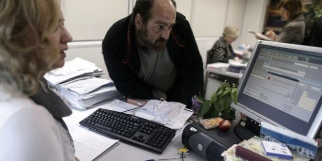 Taxis: Επανεκκαθάριση φορολογικών δηλώσεων μετά τη γκάφα