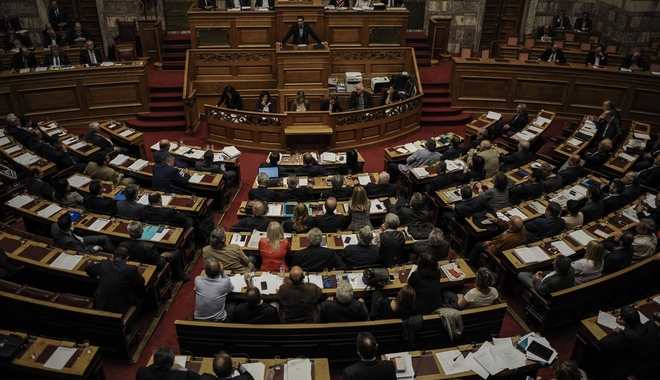 Τροπολογία ΝΔ για κατάτμηση Β’ Αθηνών και ψήφο ομογενών