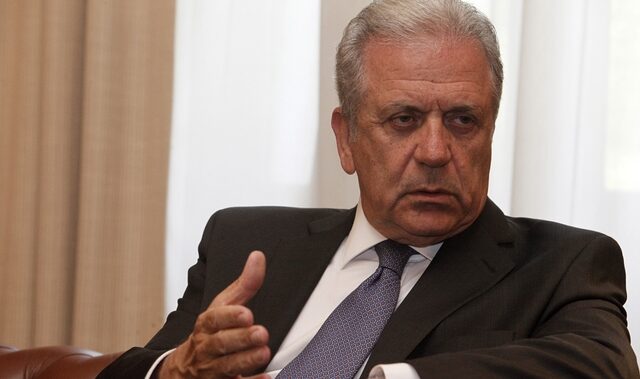 ‘Πόρτα’ Αβραμόπουλου στις πρόωρες εκλογές