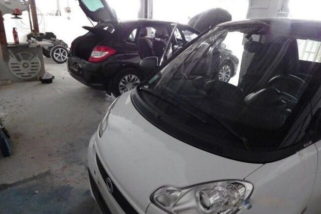 Έως και 62 αυτοκίνητα είχαν ‘εξαφανίσει’ οι κλέφτες των Smart