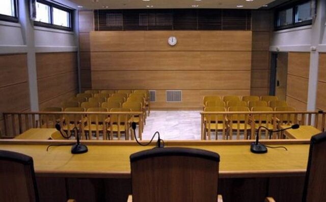 Συνεχίζουν την αποχή έως τις 15 Σεπτεμβρίου οι δικηγόροι