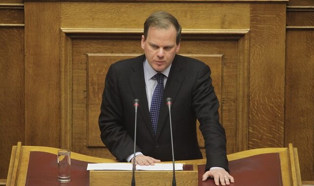 Το σκίτσο για το Brexit που ανέβασε ο Κώστας Καραμανλής στο Facebook